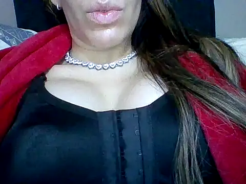 Yasleal online show from 04-11-26, 05:15