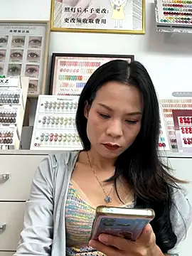 Snapshot of Baby-mmm chatting on 09-14-25, 07:53 Baby-mmm online show from 09-14-25, 07:53