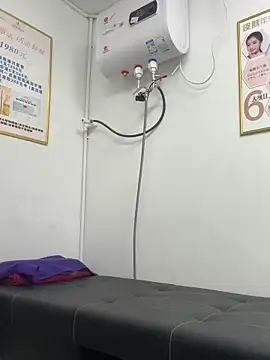 Baby-mmm online show from 11-16-25, 03:22