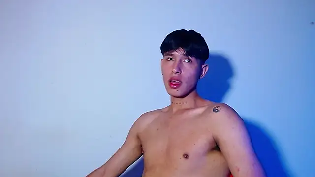 rowanbigboy23 online show from 11-16-25, 09:08