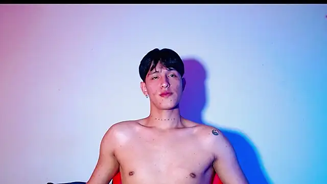 rowanbigboy23 online show from 12-01-25, 04:41