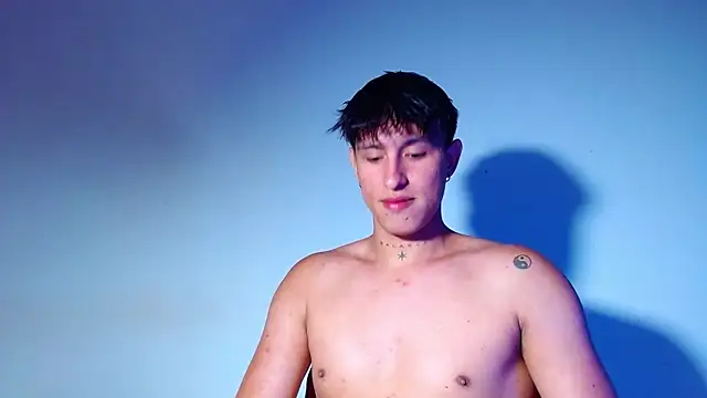 rowanbigboy23 online show from 04-01-26, 12:24