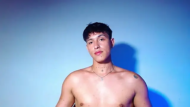 rowanbigboy23 online show from 03-18-26, 12:03