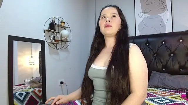 Sara Pasquel online show from 10-05-25, 10:22