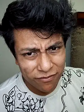 Snapshot of juan_penetreitor chatting on 09-20-25, 05:01 juan penetreitor online show from 09-20-25, 05:01