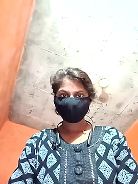 Snapshot of Jyoti_thakurr chatting on 09-26-25, 06:37 Jyoti thakurr online show from 09-26-25, 06:37