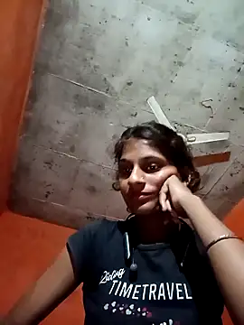 Snapshot of Jyoti_thakurr chatting on 10-07-25, 08:43 Jyoti thakurr online show from 10-07-25, 08:43