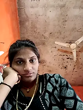 Snapshot of Jyoti_thakurr chatting on 10-09-25, 09:43 Jyoti thakurr online show from 10-09-25, 09:43