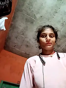 Snapshot of Jyoti_thakurr chatting on 09-15-25, 08:31 Jyoti thakurr online show from 09-15-25, 08:31