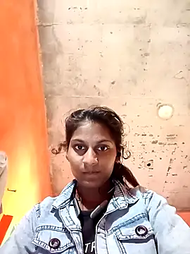 Snapshot of Jyoti_thakurr chatting on 10-07-25, 08:37 Jyoti thakurr online show from 10-07-25, 08:37