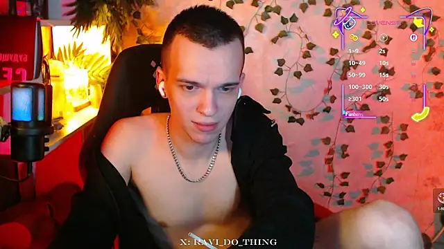 frozen boy online show from 09-15-25, 04:07