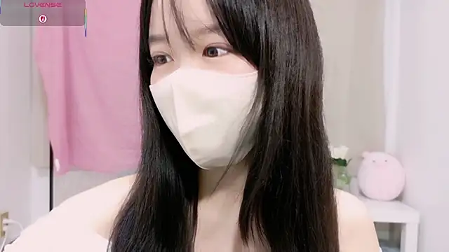 Snapshot of Anne_Anne_chan chatting on 10-19-25, 11:24 Anne Anne chan online show from 10-19-25, 11:24