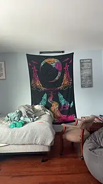 Lunablu13 online show from 01-05-26, 07:17