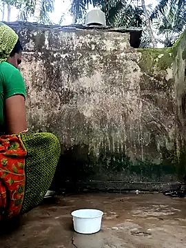 Snapshot of gulapi-gulistan180 chatting on 09-10-25, 06:12 gulapi-gulistan180 online show from 09-10-25, 06:12