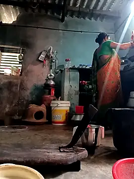 Snapshot of gulapi-gulistan180 chatting on 09-12-25, 05:29 gulapi-gulistan180 online show from 09-12-25, 05:29