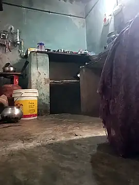 Snapshot of gulapi-gulistan180 chatting on 09-22-25, 05:13 gulapi-gulistan180 online show from 09-22-25, 05:13