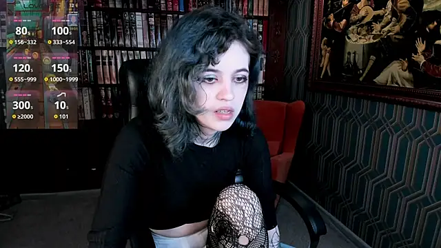 NoelleGothicShadow online show from 06-22-26, 12:49
