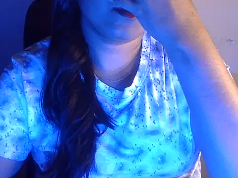 Snapshot of Aanya_Hazel chatting on 09-28-25, 02:24 Aanya Hazel online show from 09-28-25, 02:24