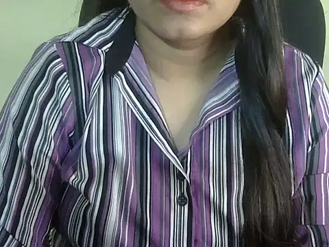 Snapshot of Aanya_Hazel chatting on 10-05-25, 03:03 Aanya Hazel online show from 10-05-25, 03:03