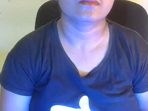 Snapshot of Aanya_Hazel chatting on 09-19-25, 03:16 Aanya Hazel online show from 09-19-25, 03:16