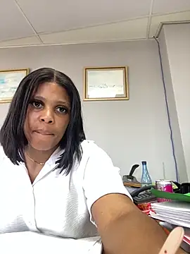 031bubbles online show from 12-17-25, 07:57