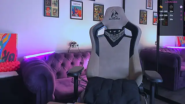 Snapshot of crazy_Babyy6996 chatting on 09-19-25, 10:41 crazy Babyy6996 online show from 09-19-25, 10:41