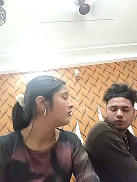 romantic couple1 online show from 03-06-26, 01:00