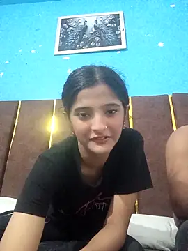 romantic couple1 online show from 09-15-25, 01:06