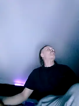 Kuba Gd online show from 04-12-26, 10:46