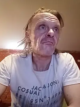 Kuba Gd online show from 11-08-25, 02:59