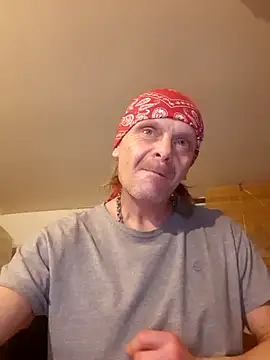 Kuba Gd online show from 02-27-25, 05:51