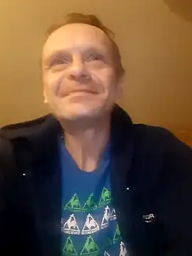 Kuba Gd online show from 02-19-25, 04:55