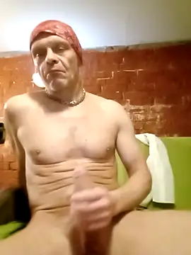 Kuba Gd online show from 09-19-25, 03:32