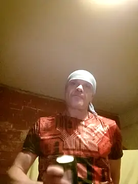 Kuba Gd online show from 12-18-25, 03:27