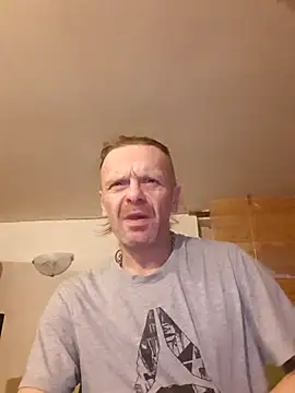 Kuba Gd online show from 03-19-25, 04:47