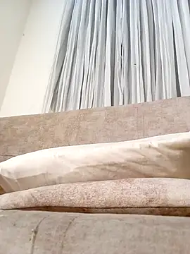 Marian Zeller online show from 11-26-25, 09:20