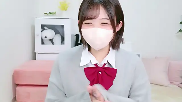 Snapshot of Hinata_Sun chatting on 09-18-25, 04:43 Hinata Sun online show from 09-18-25, 04:43