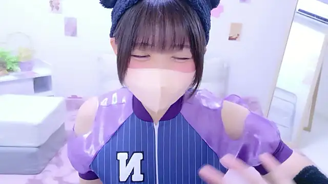 Snapshot of Hinata_Sun chatting on 05-20-26, 11:29 Hinata Sun online show from 05-20-26, 11:29