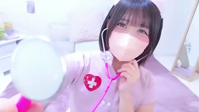 Hinata Sun online show from 07-17-26, 10:12