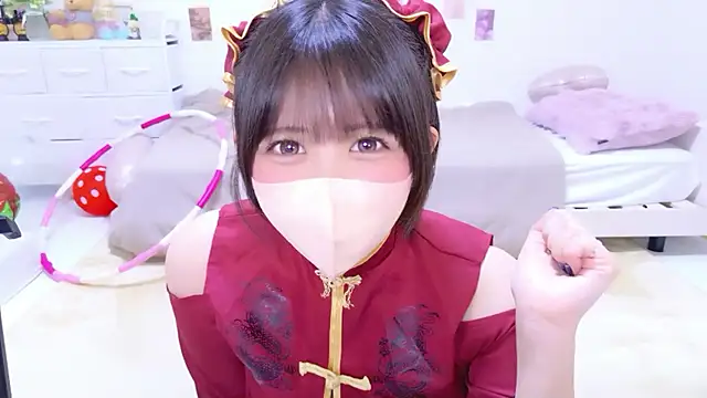 Snapshot of Hinata_Sun chatting on 05-13-26, 12:01 Hinata Sun online show from 05-13-26, 12:01