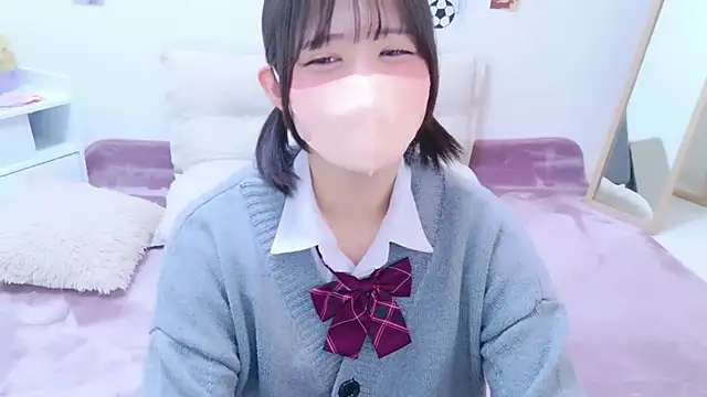 Hinata Sun online show from 07-19-26, 01:41