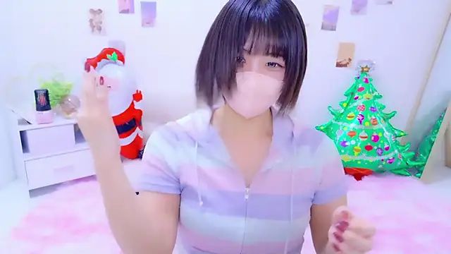 Hinata Sun online show from 12-18-25, 09:51