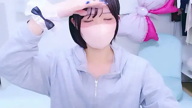Hinata Sun online show from 06-24-26, 11:53
