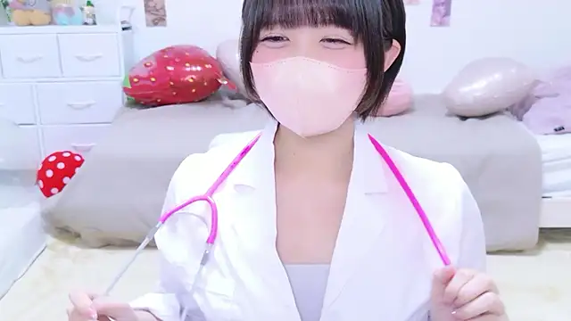 Snapshot of Hinata_Sun chatting on 04-30-26, 12:45 Hinata Sun online show from 04-30-26, 12:45