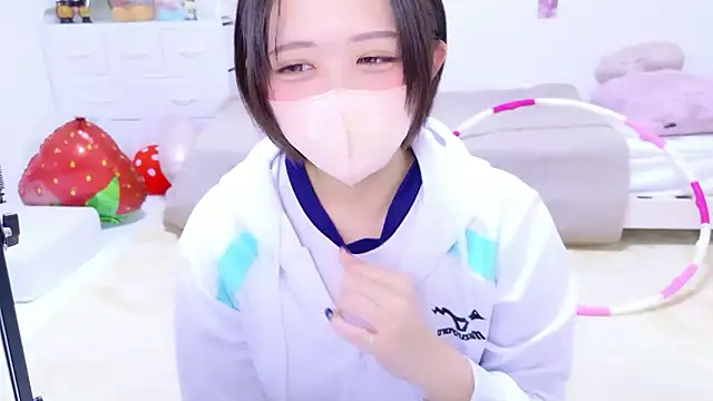 Snapshot of Hinata_Sun chatting on 05-12-26, 12:00 Hinata Sun online show from 05-12-26, 12:00