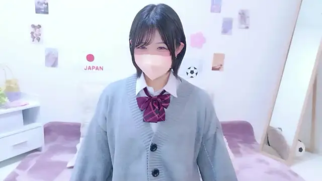 Hinata Sun online show from 07-05-26, 02:02