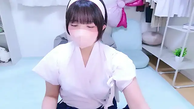 Snapshot of Hinata_Sun chatting on 05-02-26, 11:15 Hinata Sun online show from 05-02-26, 11:15