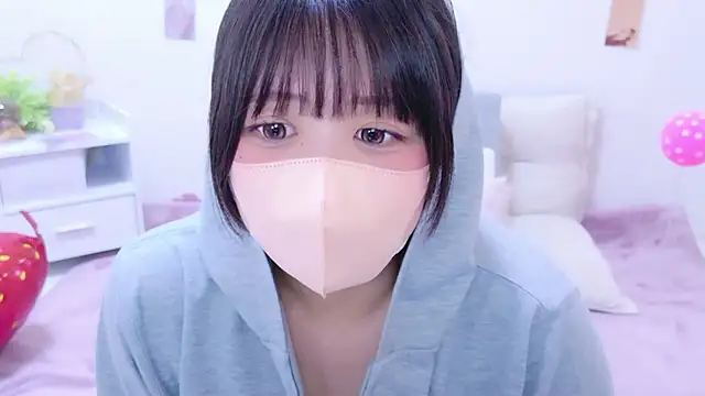 Snapshot of Hinata_Sun chatting on 05-11-26, 08:28 Hinata Sun online show from 05-11-26, 08:28