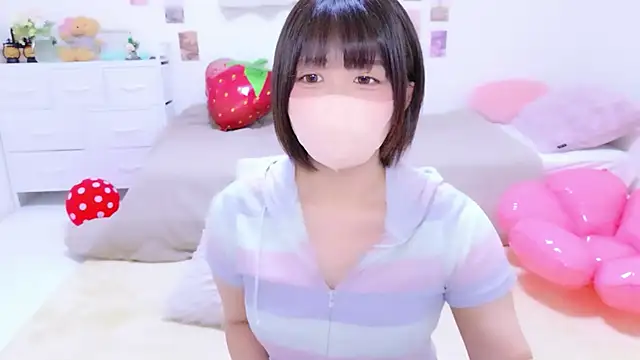 Hinata Sun online show from 04-09-26, 09:21