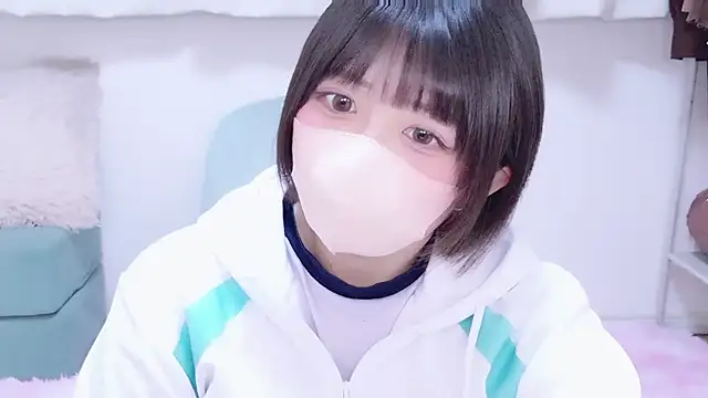 Hinata Sun online show from 02-17-26, 06:16